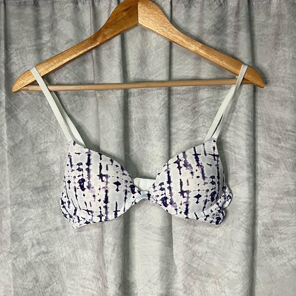 Junior’s SO Smooth Plunge Push-Up Tie-Dye Bra - Purple and White - 34A - Picture 6 of 11